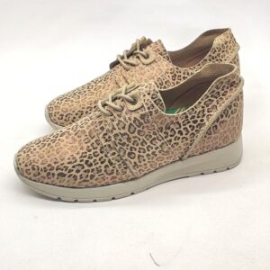 Lynn Leopard Bronze
